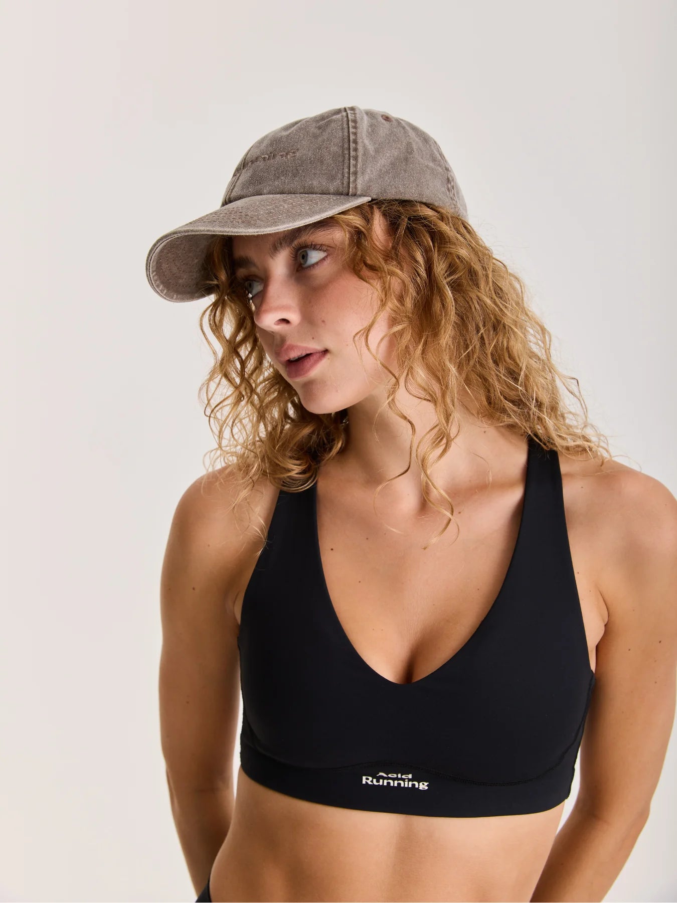 Acid Running Vintage Washed Logo Cap Falcon