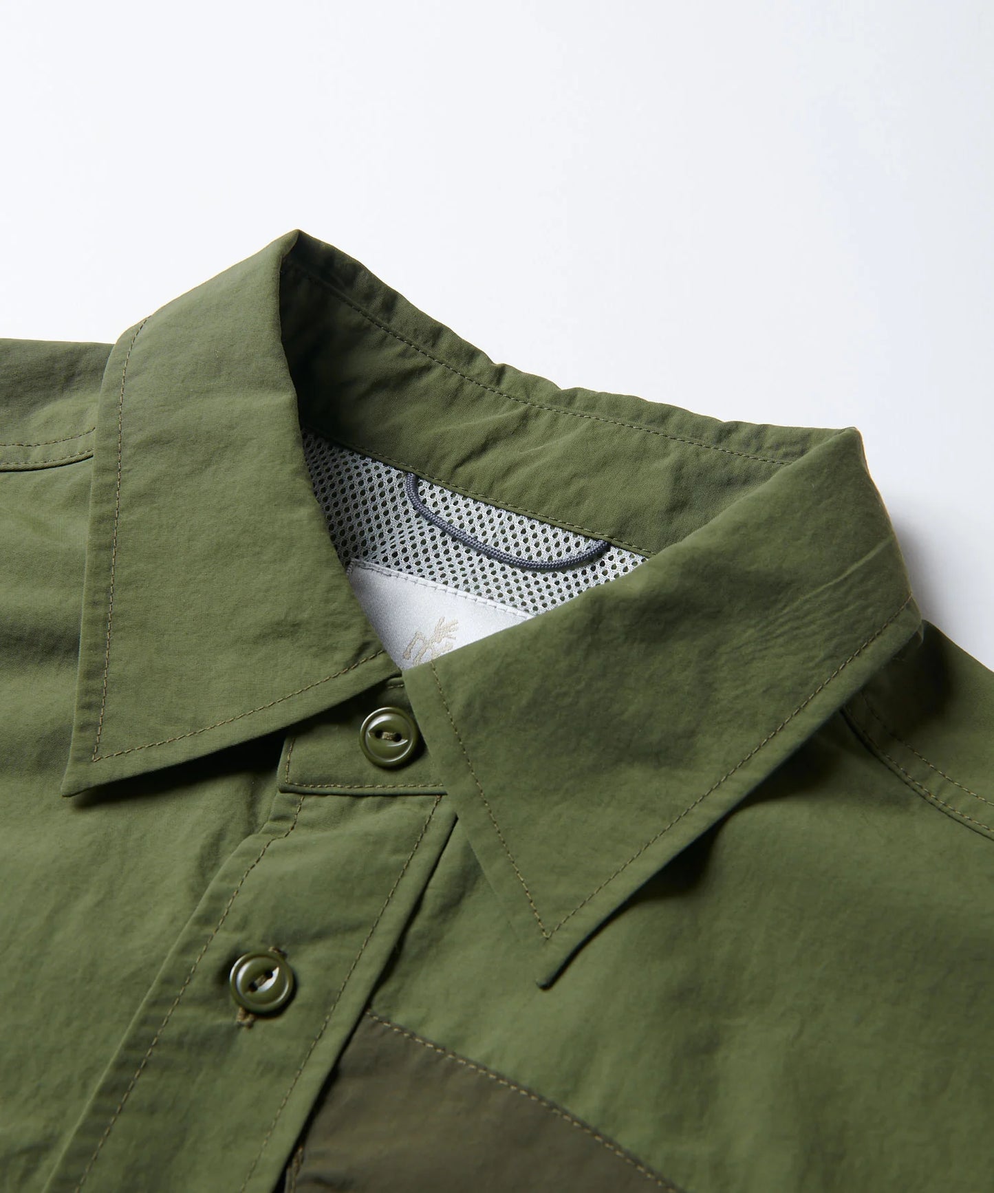 Gramicci Nylon Brentwood Shirt Olive